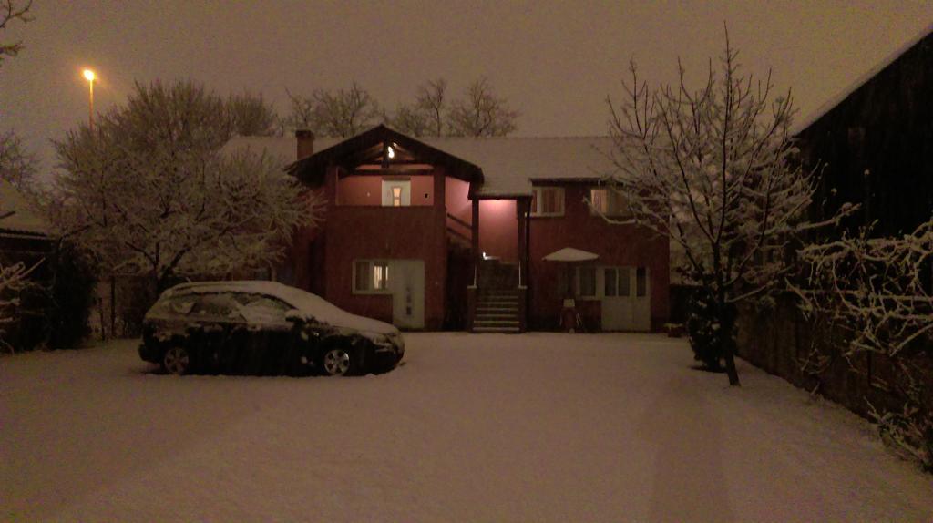 Guest House Lucija Buzin Exterior foto